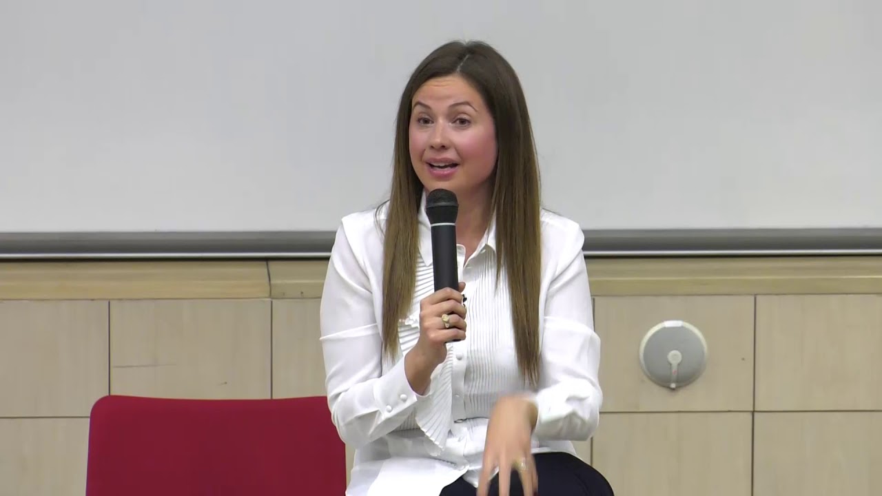 The 10th Mentoring Talk by TV Host Raya Abirached