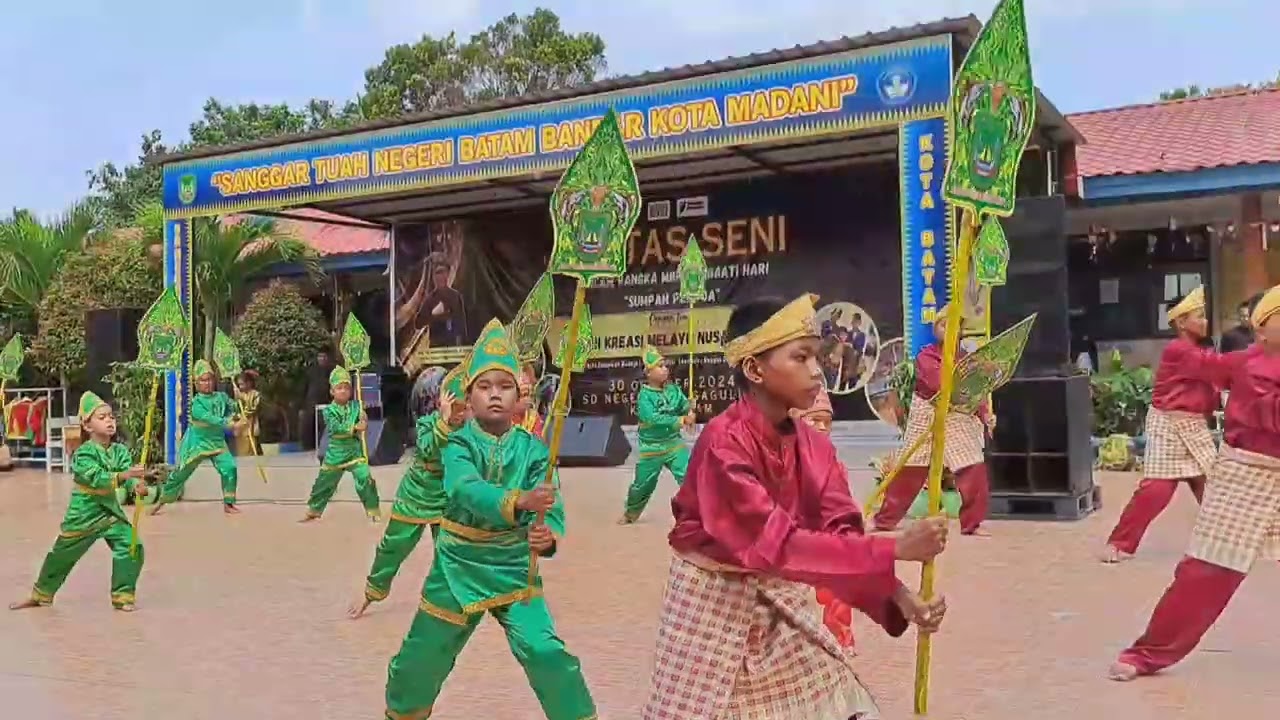 pentas seni SD NEGERI 001 SAGULUNG