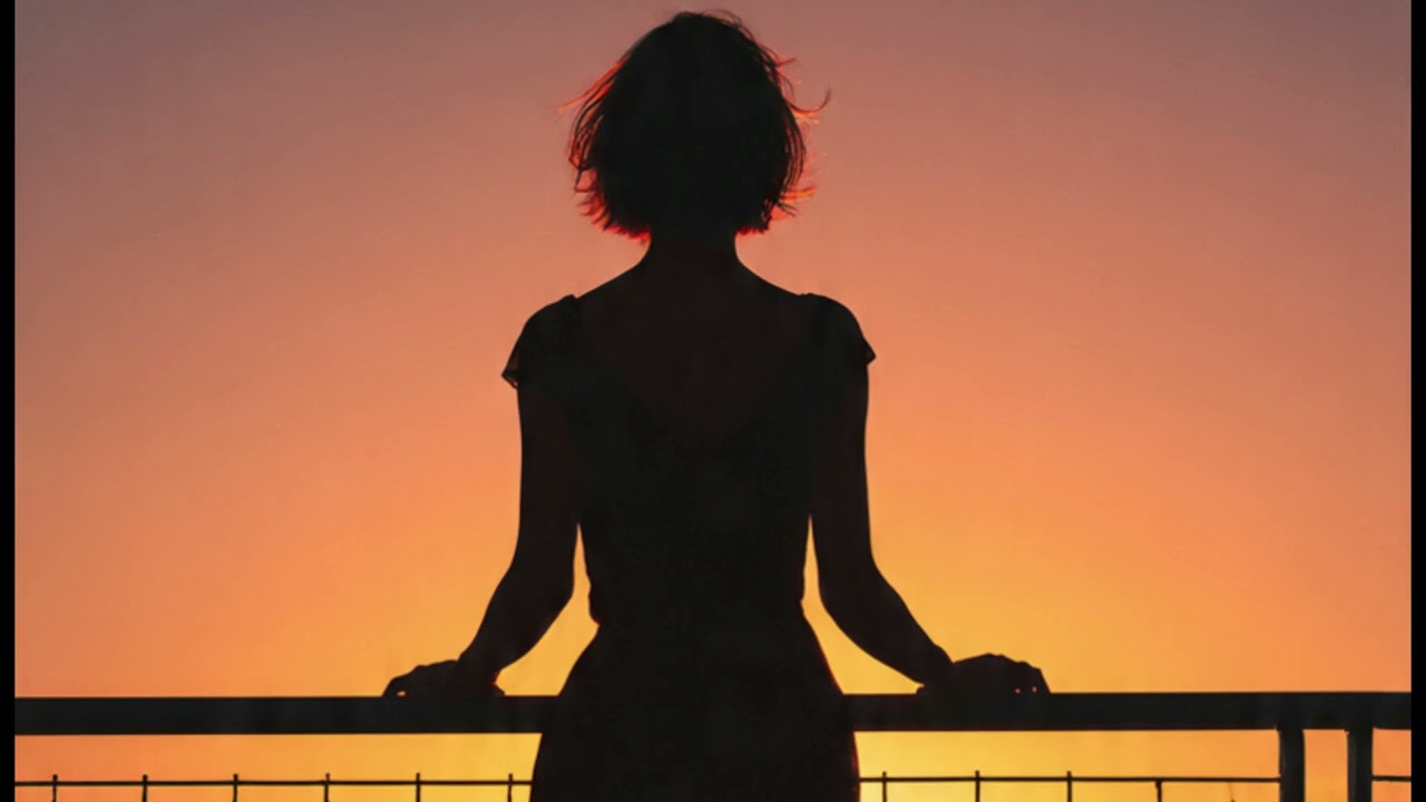 Sea Breeze Drift – Minimal Travel Ambient