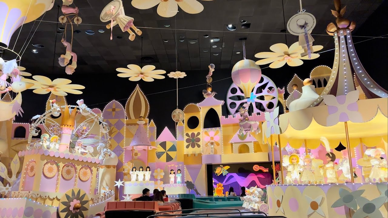 “it’s a small world” Hong Kong Disneyland Full ride 2024
