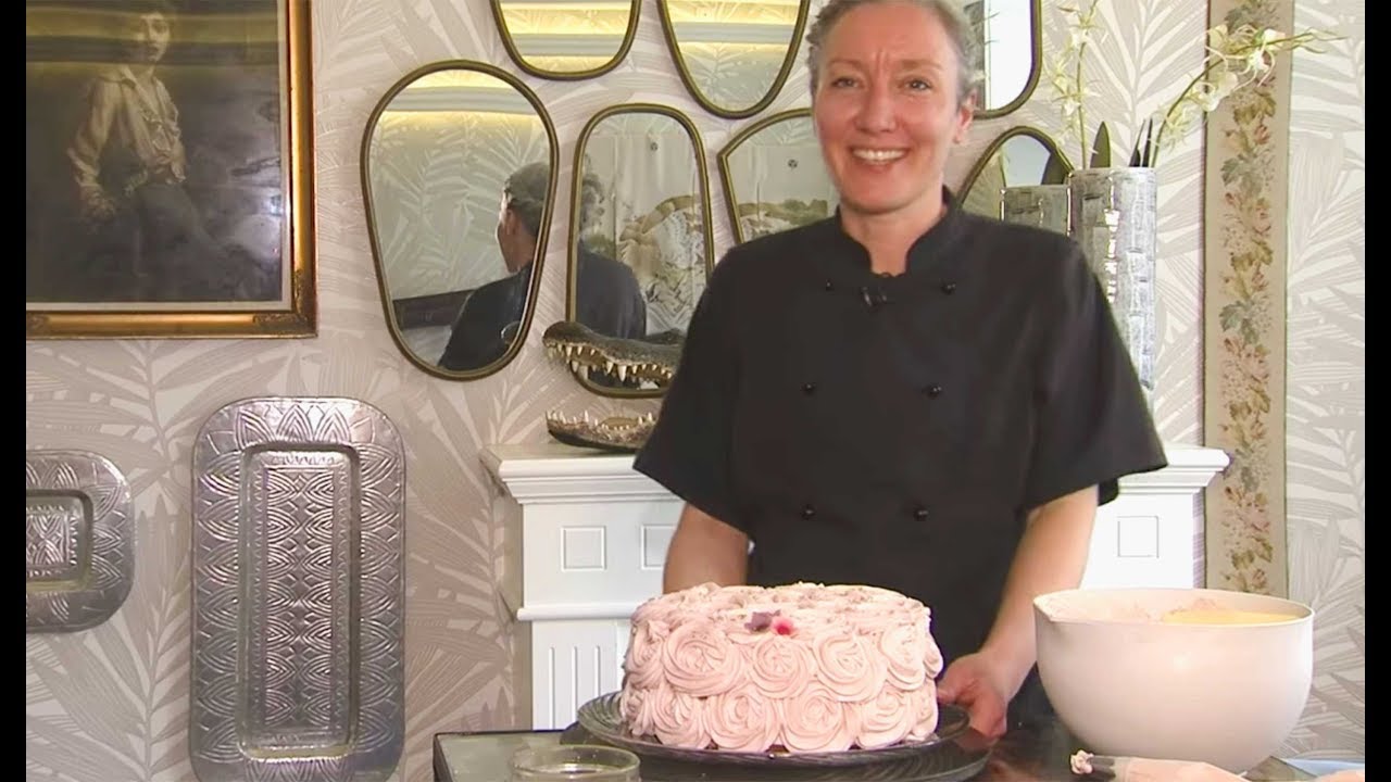 Konfirmationskage: Lækker lagkage med hvid chokoladecreme