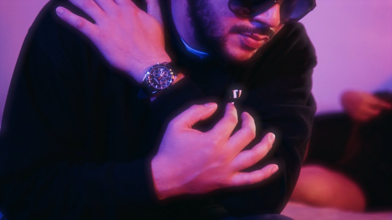 Feyamor - No Me Conviene (  Video Oficial  )