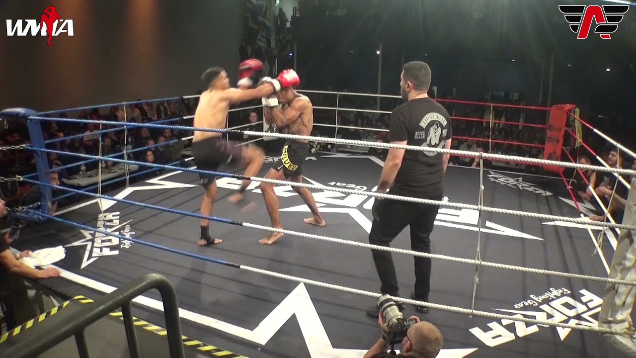 Rhydel Vogelenzang vs Mika Tahitu
