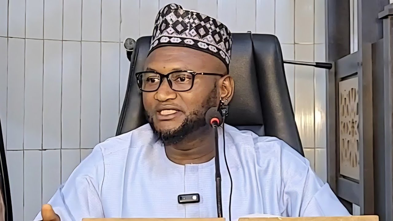 Ramadan Tafseer 004 Tareda Malam Lawan Abubakar Shu'aib Triumph (Hafizahullah).