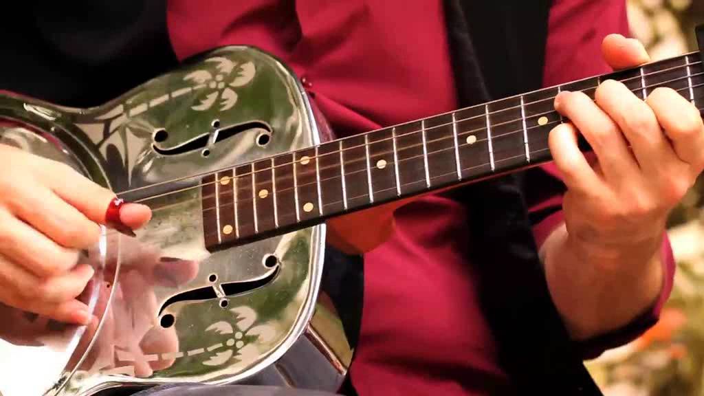 Celso Salim & Rodrigo Mantovani - Truckin' My Blues Away