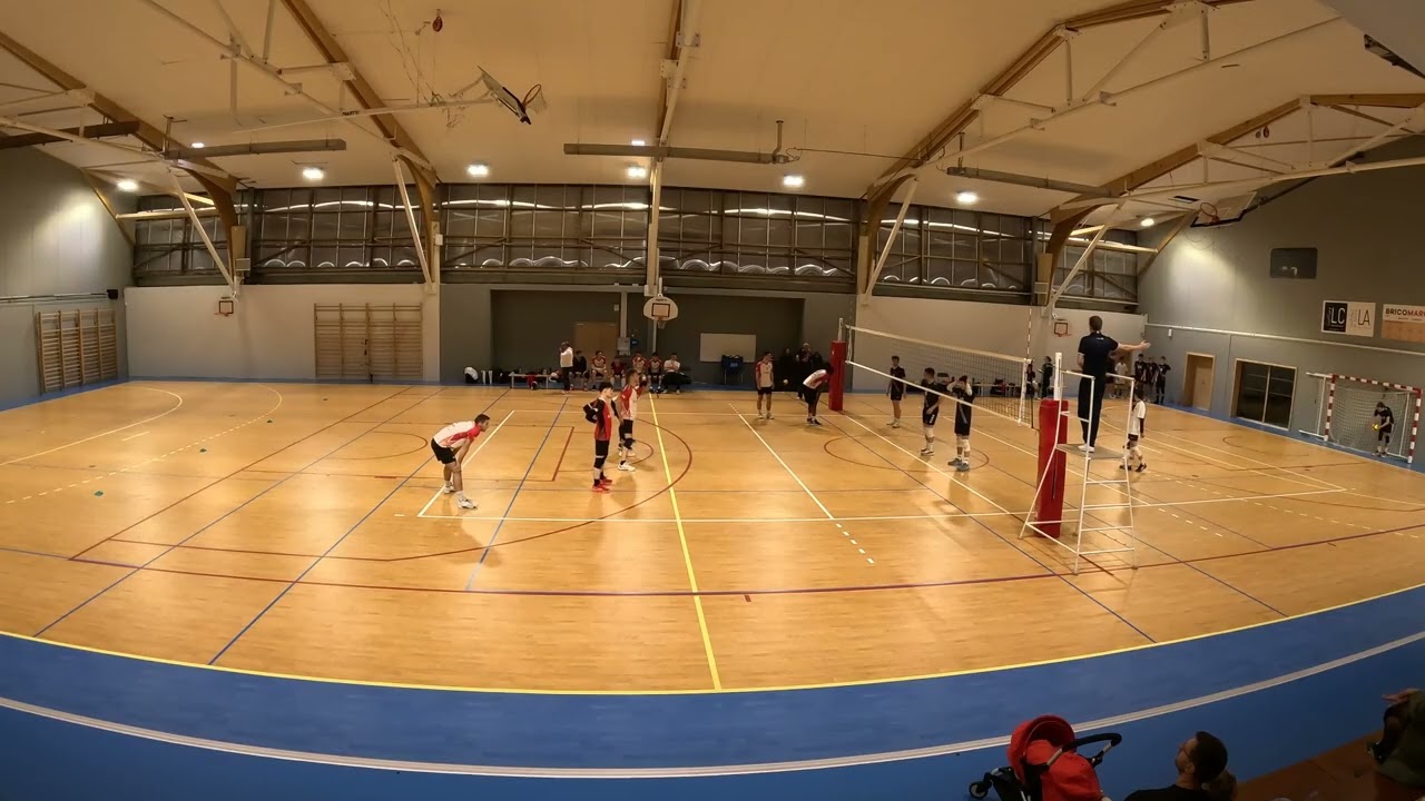 R2M : VOLLEY CLUB DE L'AUTHION VS LES NEPTUNES NANTES VOLLEY ASSOCIATION