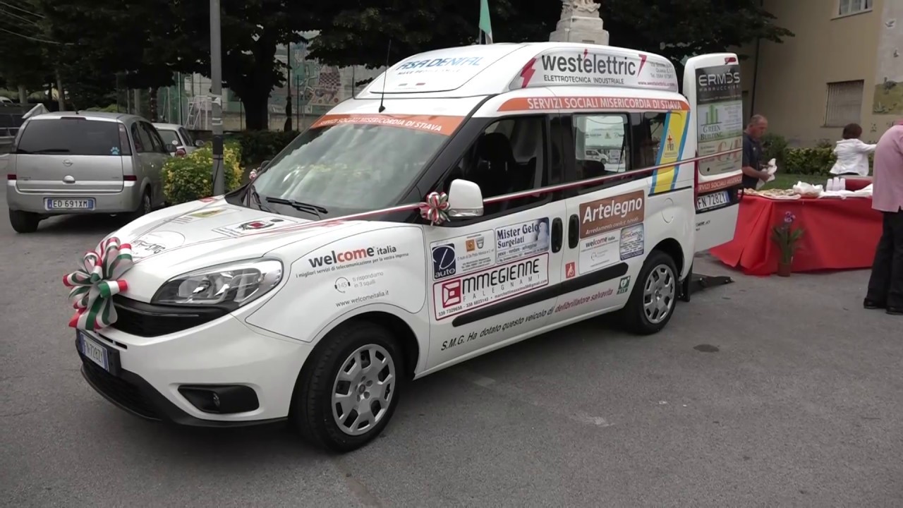Stiava in festa per il nuovo mezzo sociale della Misericordia