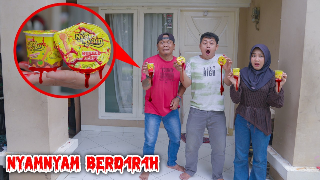 JAJANAN NYAMNYAM BERLUMUR D4R4H BERHANTU