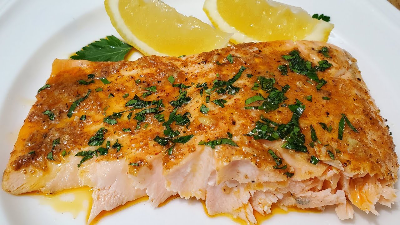 طريقة تحضير فيليه سمك السلمون بالفرن مع الزبدة والثوم Best Baked Garlic Butter Salmon Fillet Recipe