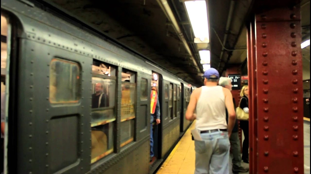 IND Nostalgia Subway: R1/9 (M) Train at E. 53rd St / Lexington Ave