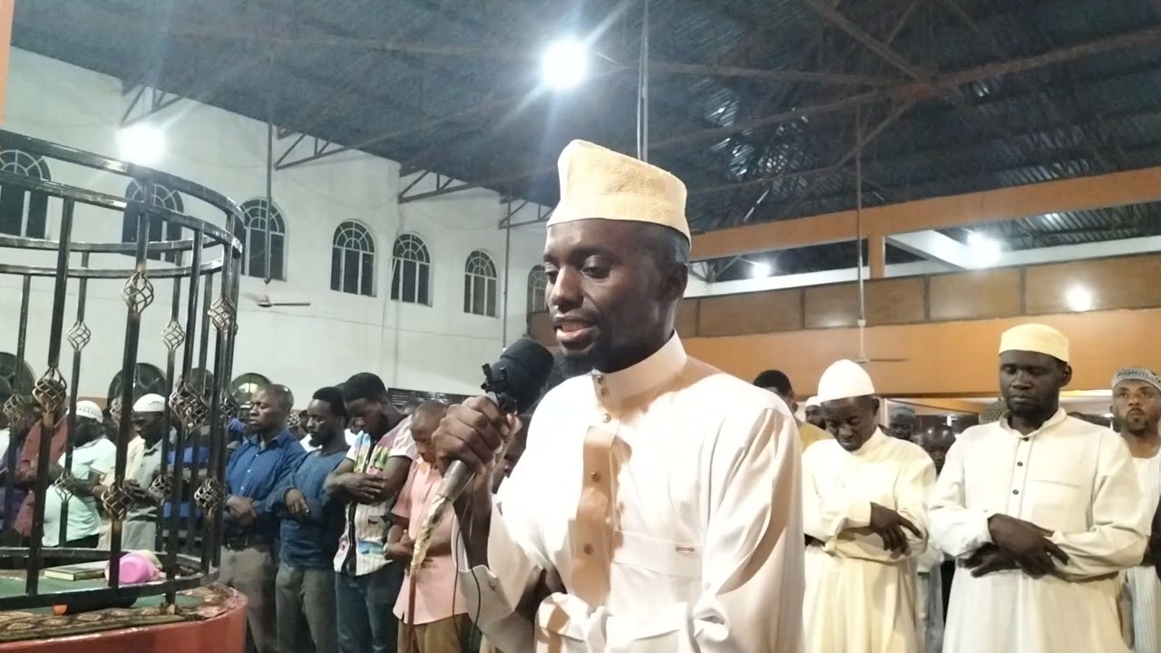 SWALAT TARAWEH: SHEIKH HAMZA SHABAN MWASE - AL- BAYYAN