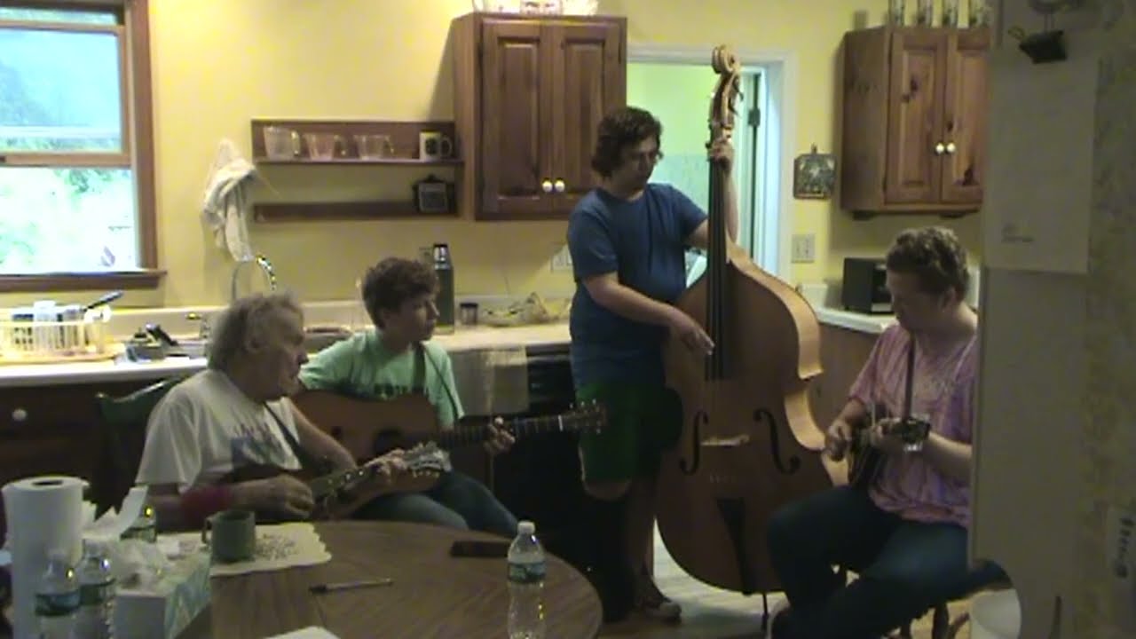 Dig a Hole in the Meadow - Frank Wakefield, Josh Gooding, John Gooding, Jacob Gooding