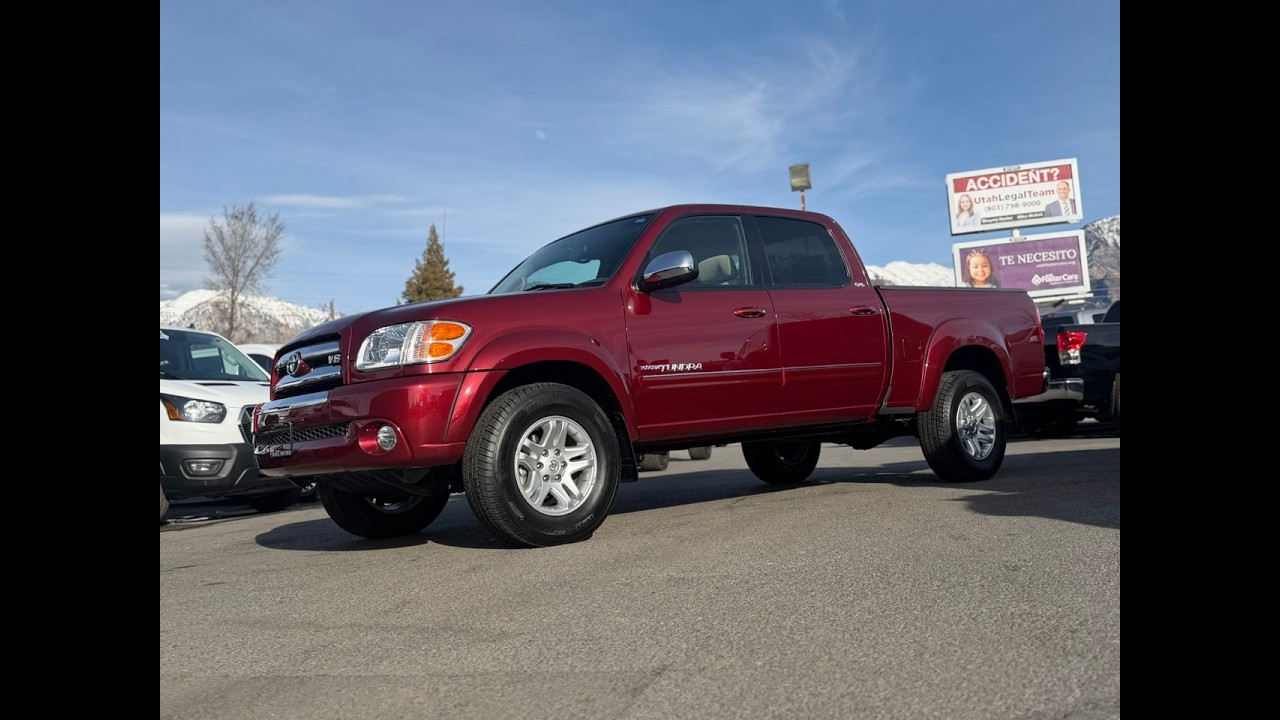 ANOTHER UNICORN AT TYACKE MOTORS!  2004 Toyota Tundra Dbl Cab 4x4 with 49K Miles!  Grandpa Special!