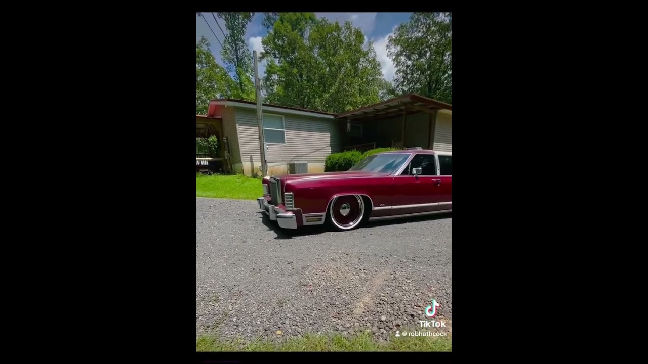 1978 Lincoln bagged Detroit steel wheels