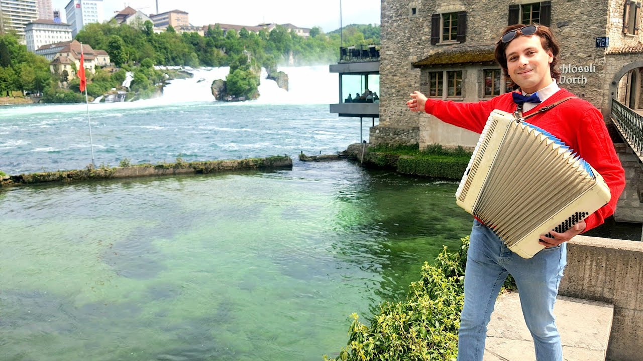 Исус Ангелов,поздрав от най-големите и красиви водопади в света.         " Rheinfall "