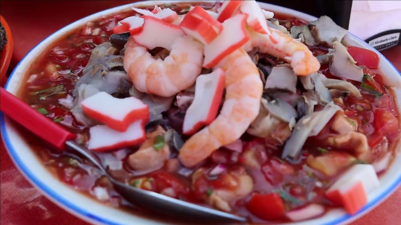 Así de rico se comen los mariscos en Acapulco | Tico Mendoza 2021