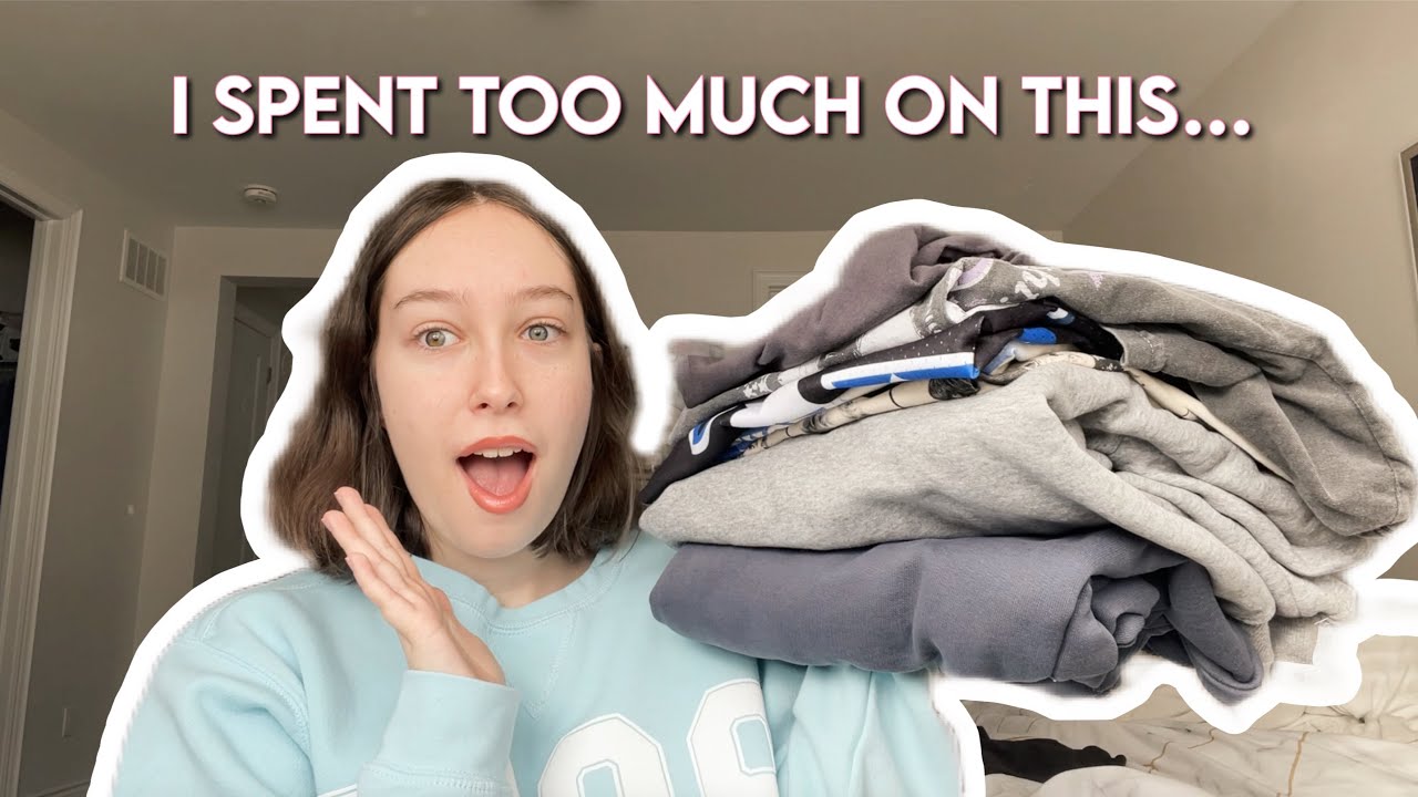 My ENTIRE Merch Collection | Taylor Swift, Sabrina Carpenter And More!