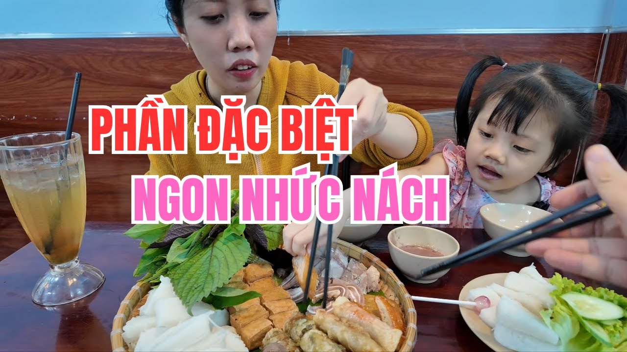 Review Bún đậu mắm tôm Ba Anh Em - Ngon nhức nách ăn sạch bách | Sơ Ri Family