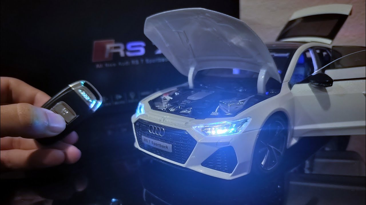 Audi RS7 1:18 scale |Working remote key, lights & sounds|