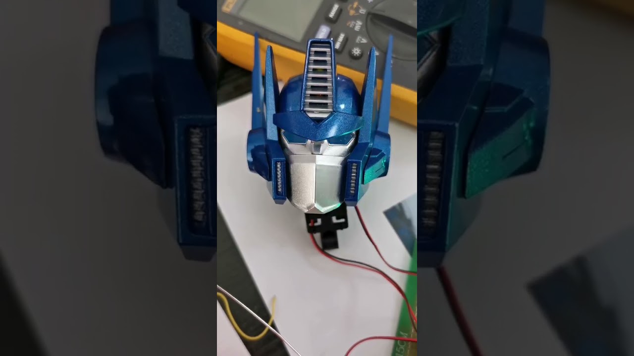 Optimus Prime talking head! #optimusprime #transformers #scalemodel