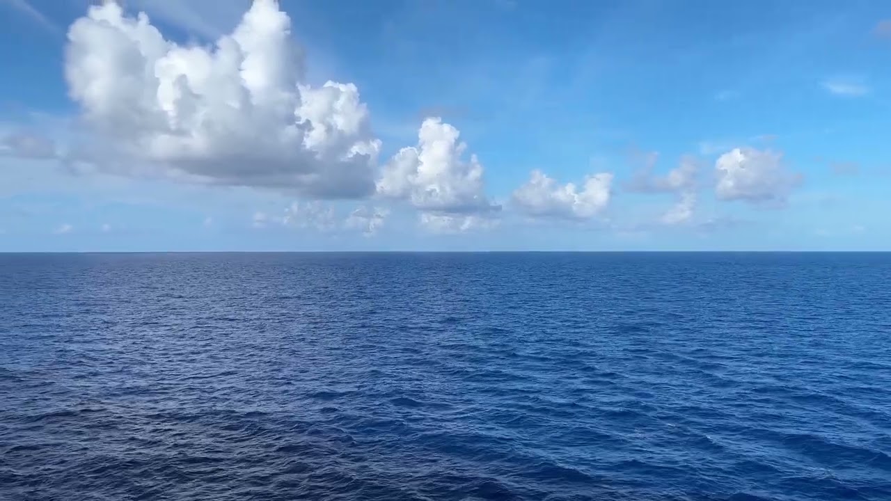 Relaxing Ocean Waves Video | Cruise Ship Balcony View | Ocean sounds to sleep, study and meditate