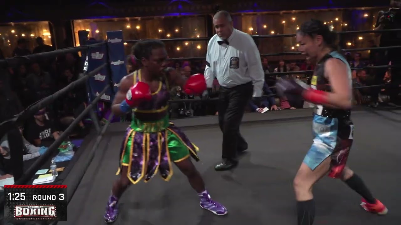 Boxing Insider at Sony Hall Miyo Yoshida vs Indeya Smith April 2023