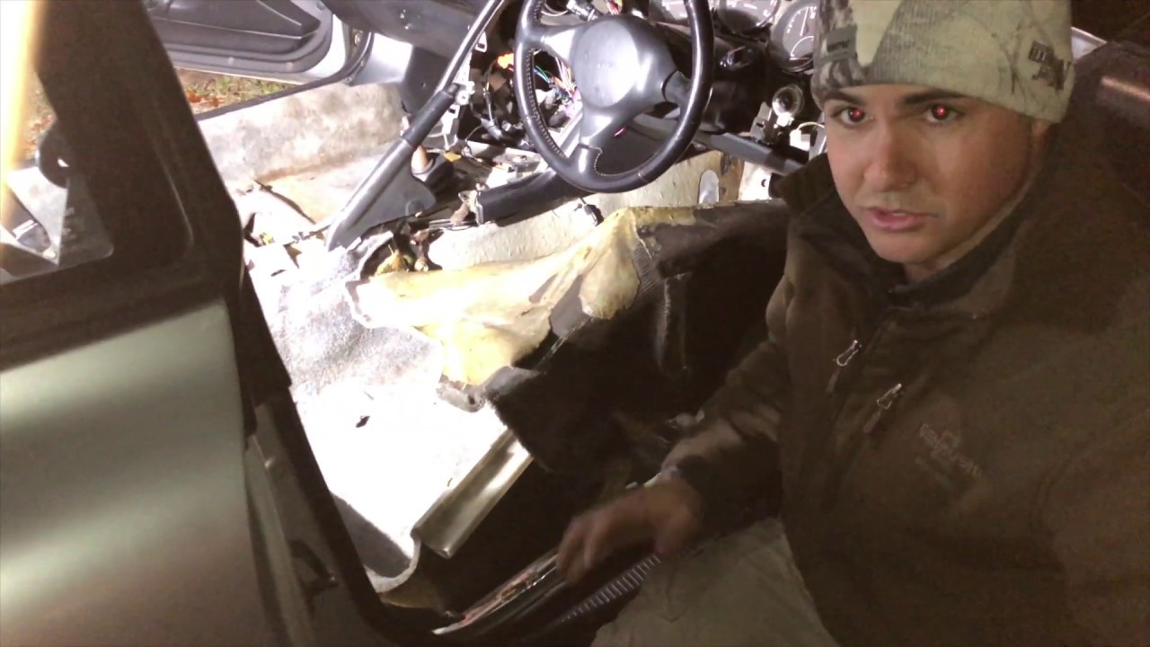 DIY remove center console and carpet on MKIV Supra Mini1Ep3