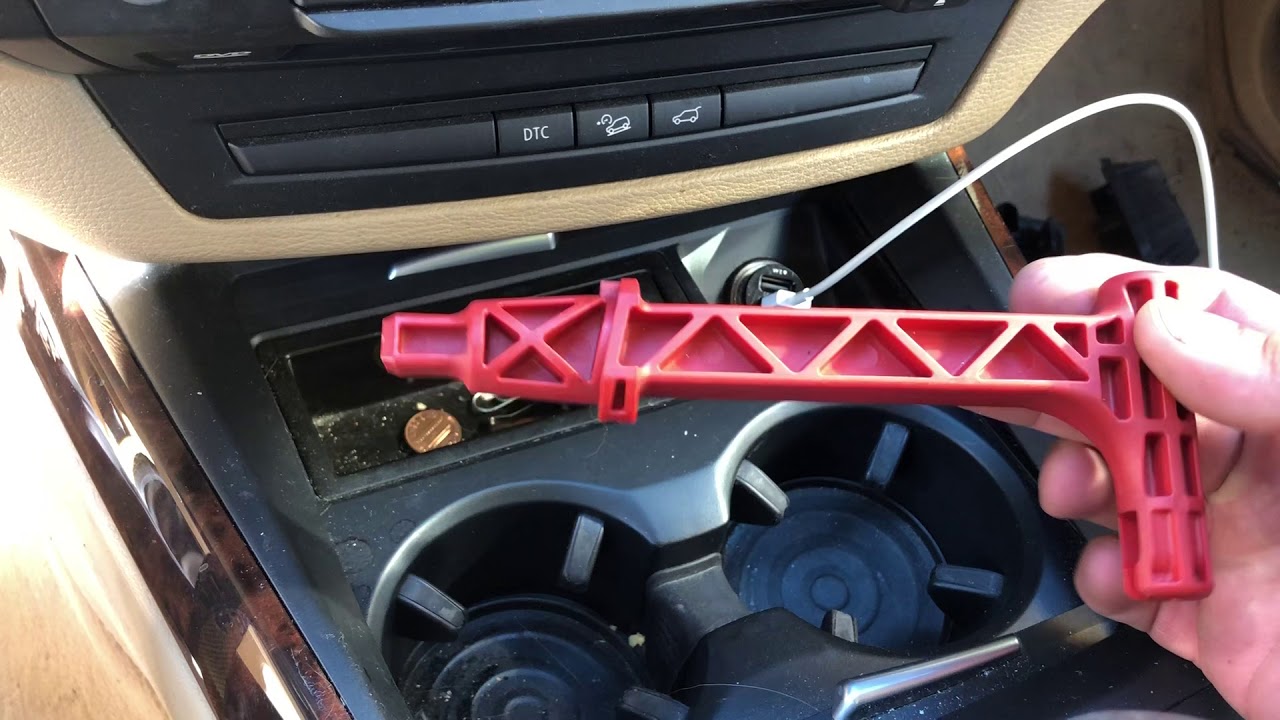How to get a 2007 BMW X5 into neutral