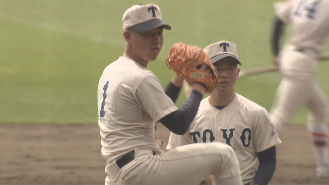 19日開幕の春の選抜高校野球　東洋大姫路が甲子園練習　守備と打撃を入念確認