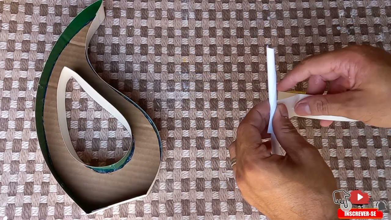 COMO FAZER VASO DECORATIVO DE GESSO E PAPELÃO| HOW TO MAKE DECORATIVE PLASTER AND CARDBOARD VESSEL