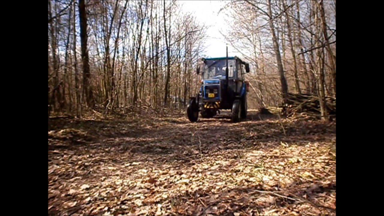Zetor 6911 v lese