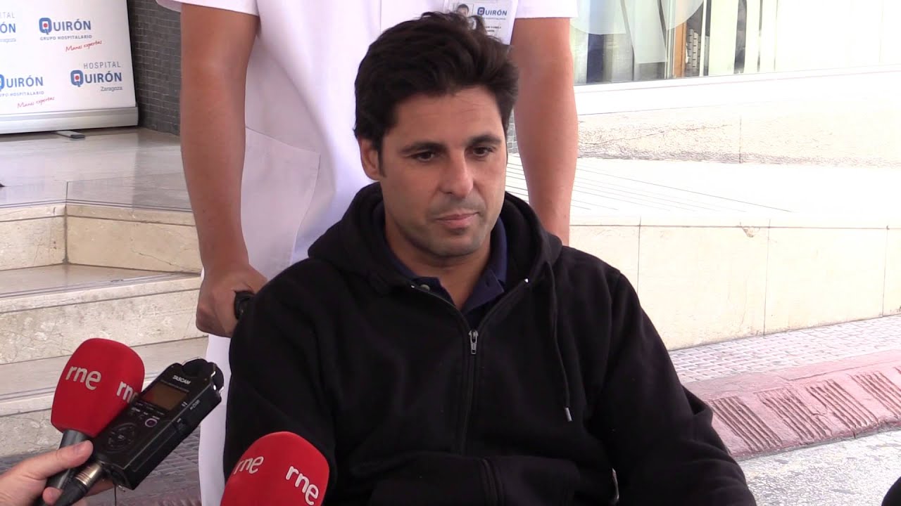 Francisco Rivera abandona emocionado el hospital de Zaragoza y se traslada a Sevilla | Diez Minutos