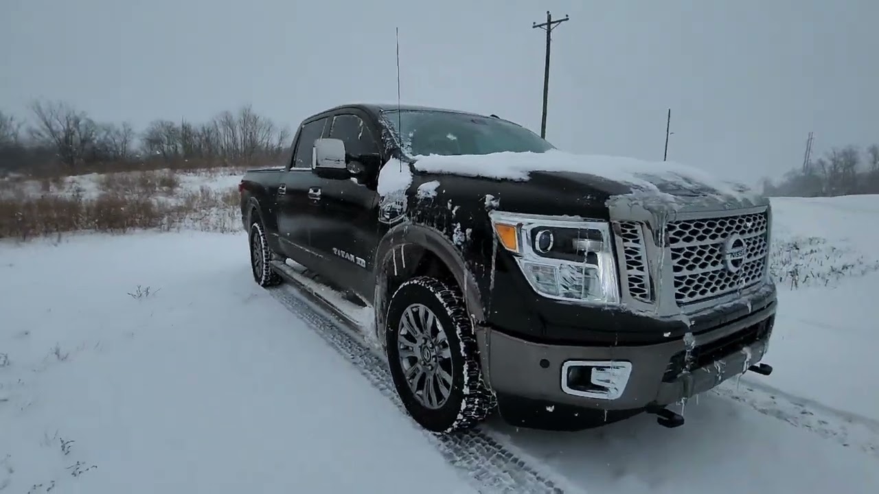 Nissan Titan XD Diesel Cold Start in Snow (-5 & 10 degree Fahrenheit)- Cummins