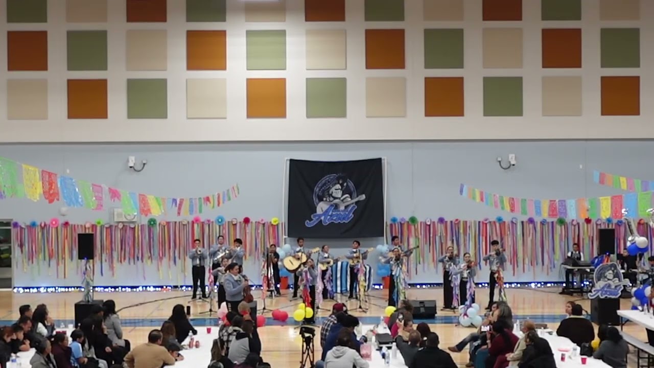 Los Arrieros Mariachi Los Charritos