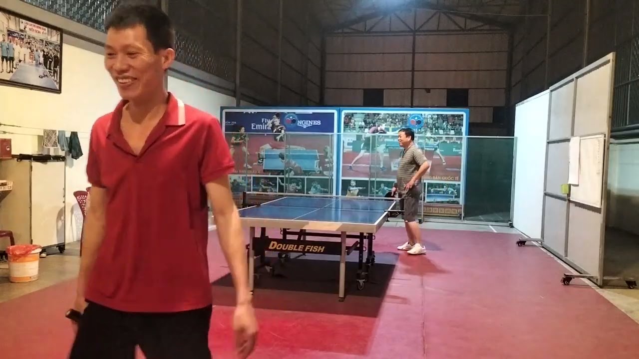 Bóng bàn CLB phố phường giải trí đấu đơn vận động ngắn nhanh nhẹn kỹ năng 