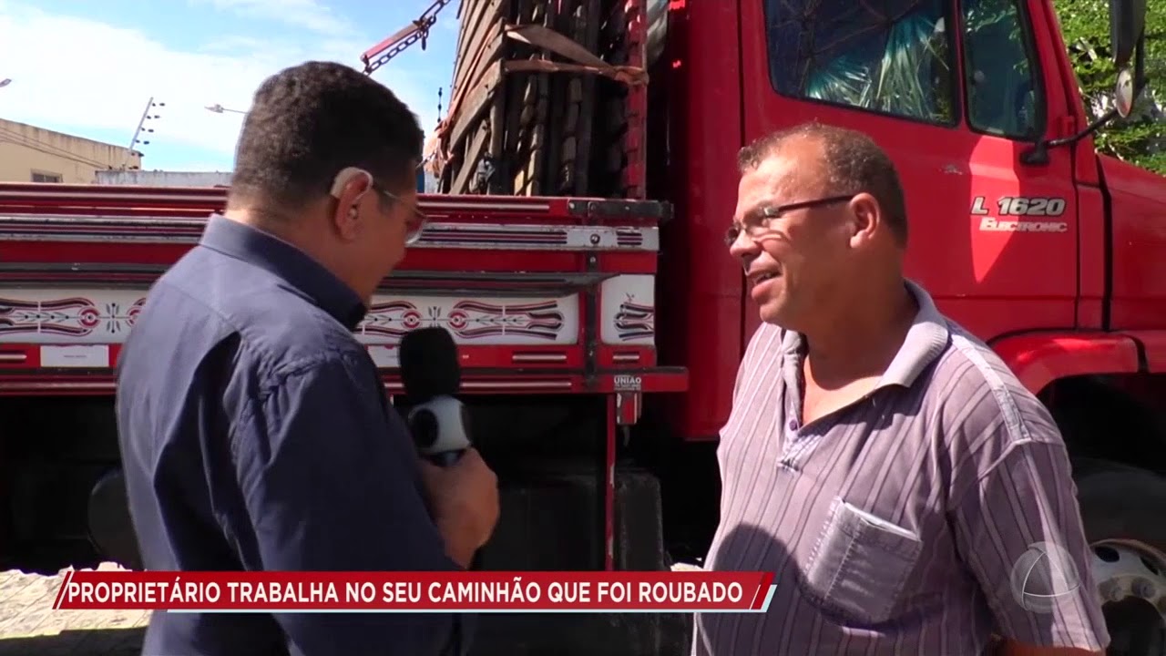 Homem trabalha no próprio caminhão que foi roubado- Cidade Alerta