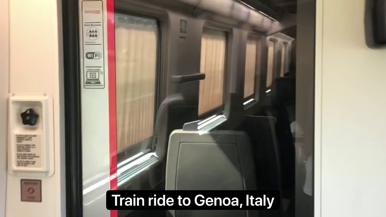 Genoa, Italy 🇮🇹 | First class train and around the city.
