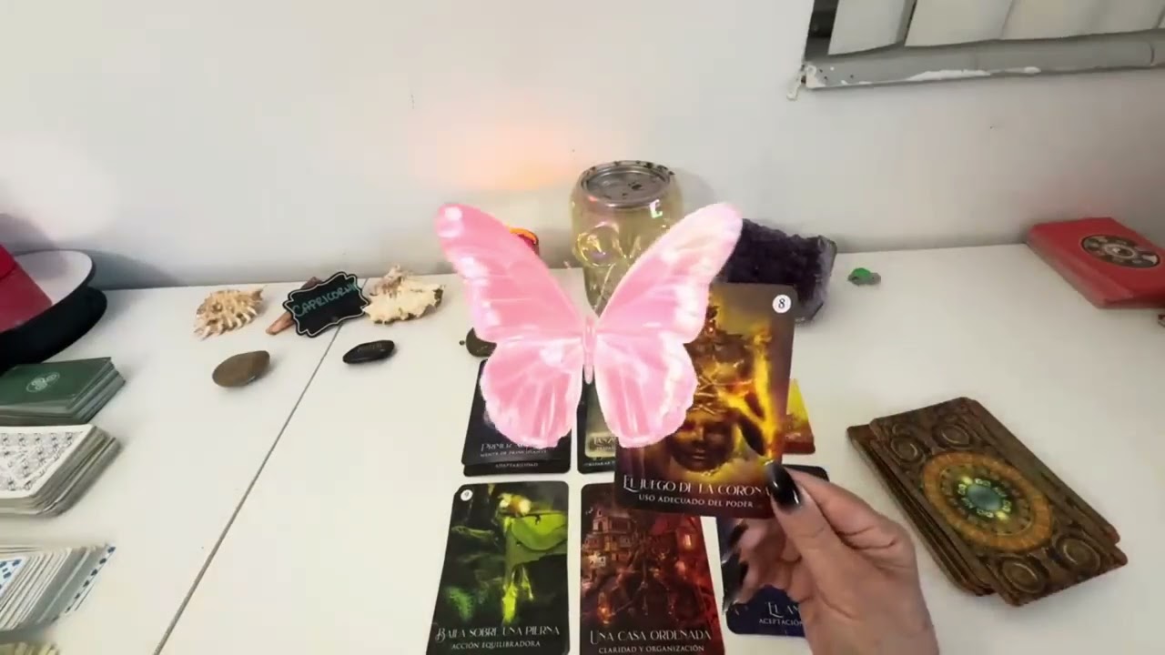 Capricornio🧜🏻❤️💕🦋, viene algo grande para ti, y el amor, toca tu puerta