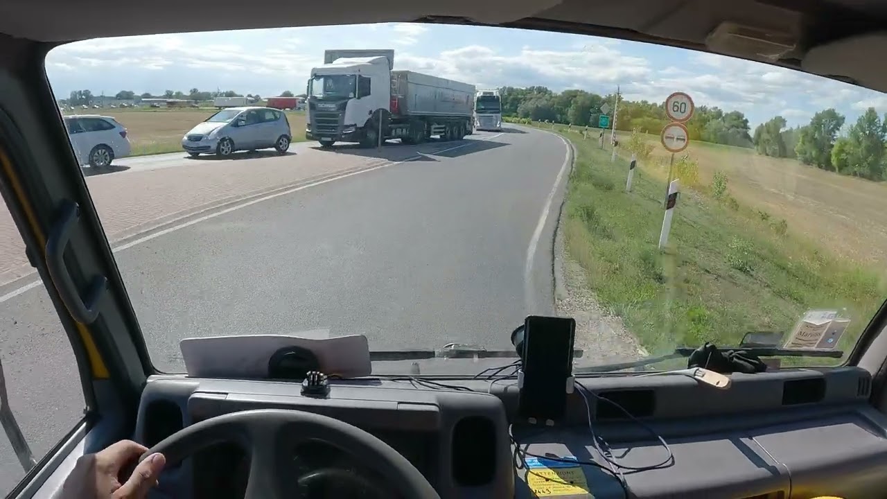 Cabstar on the road #6 / POV drive