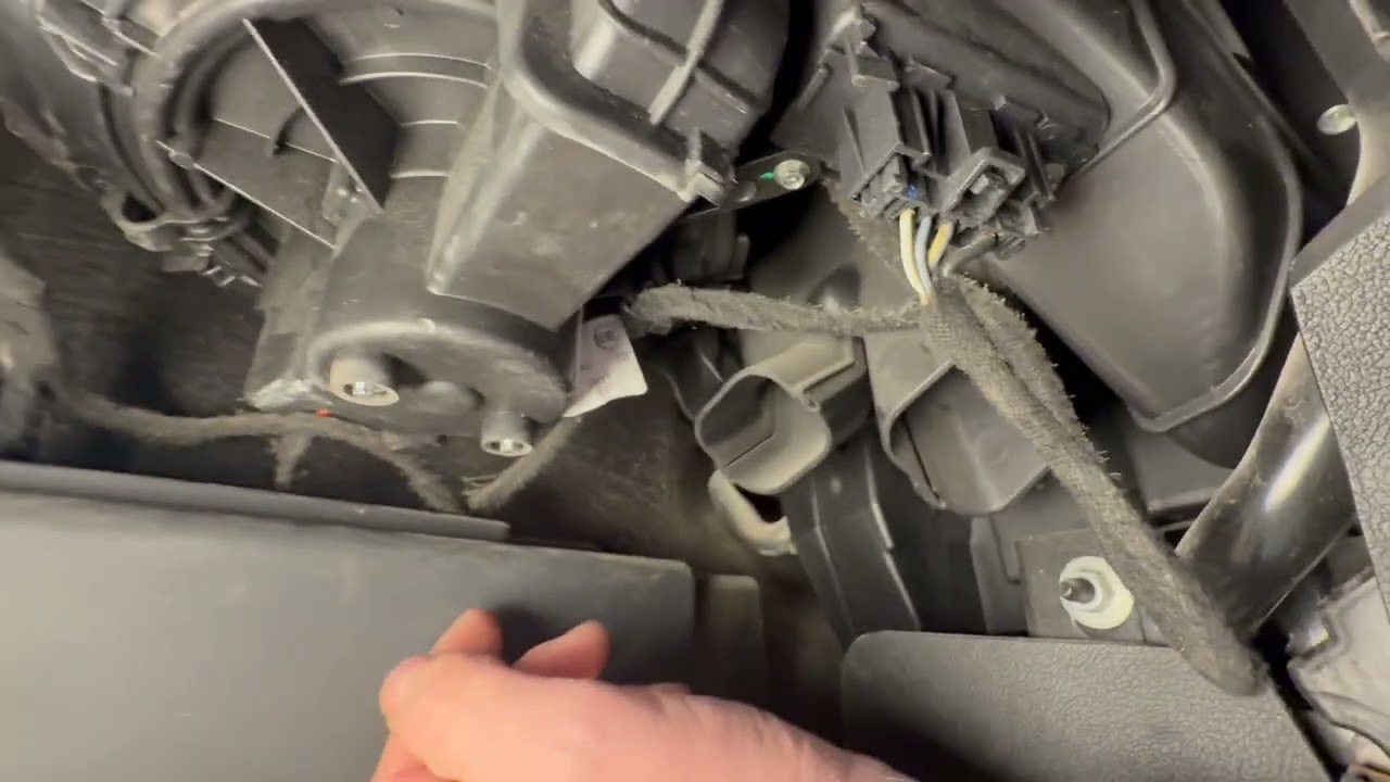 Citroen Relay 2015 blower fan not working.