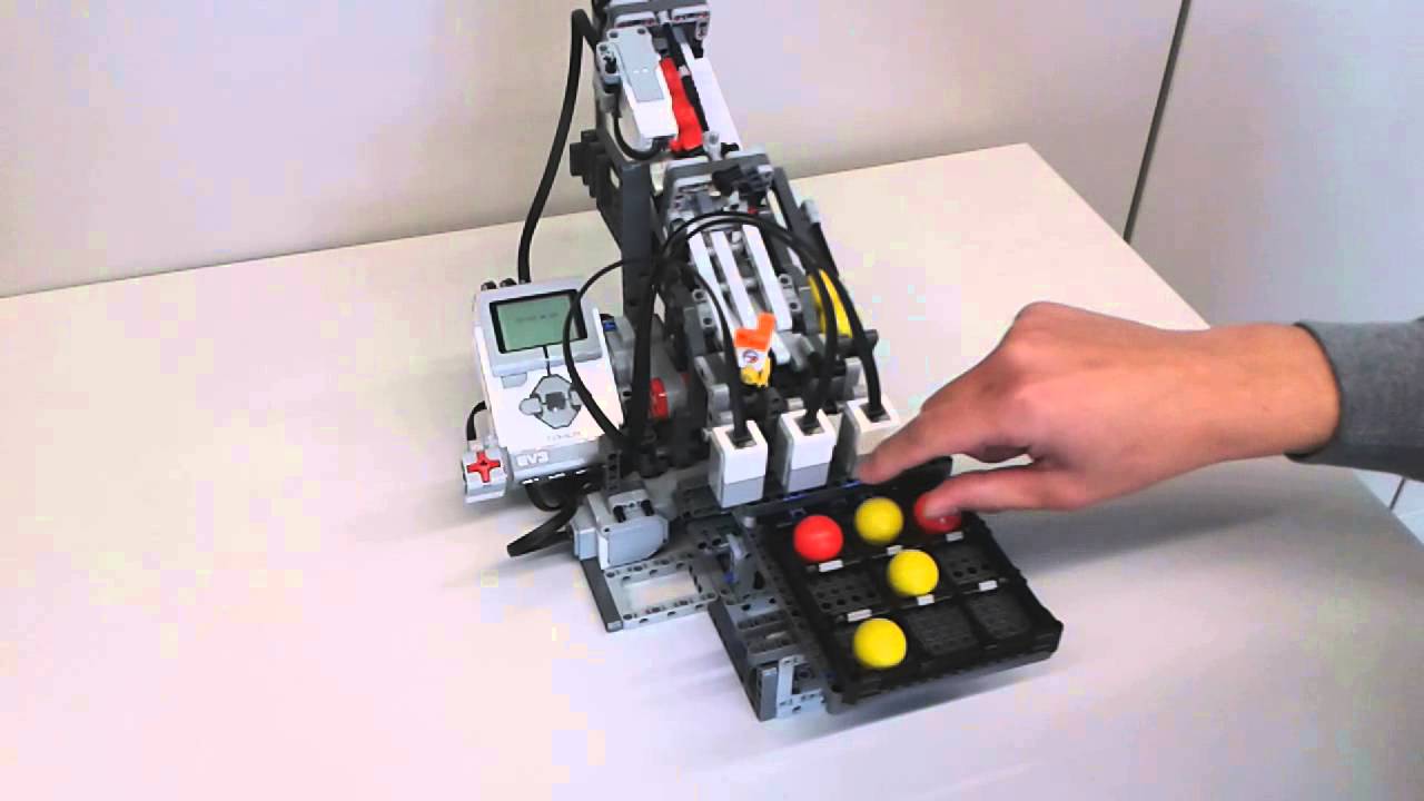TicTacToe-Roboter Lego EV3