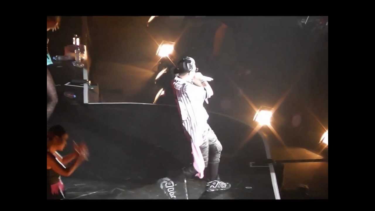 BIGBANG - GD Solo  (Bigbang London 2012 Alive Galaxy Concert)