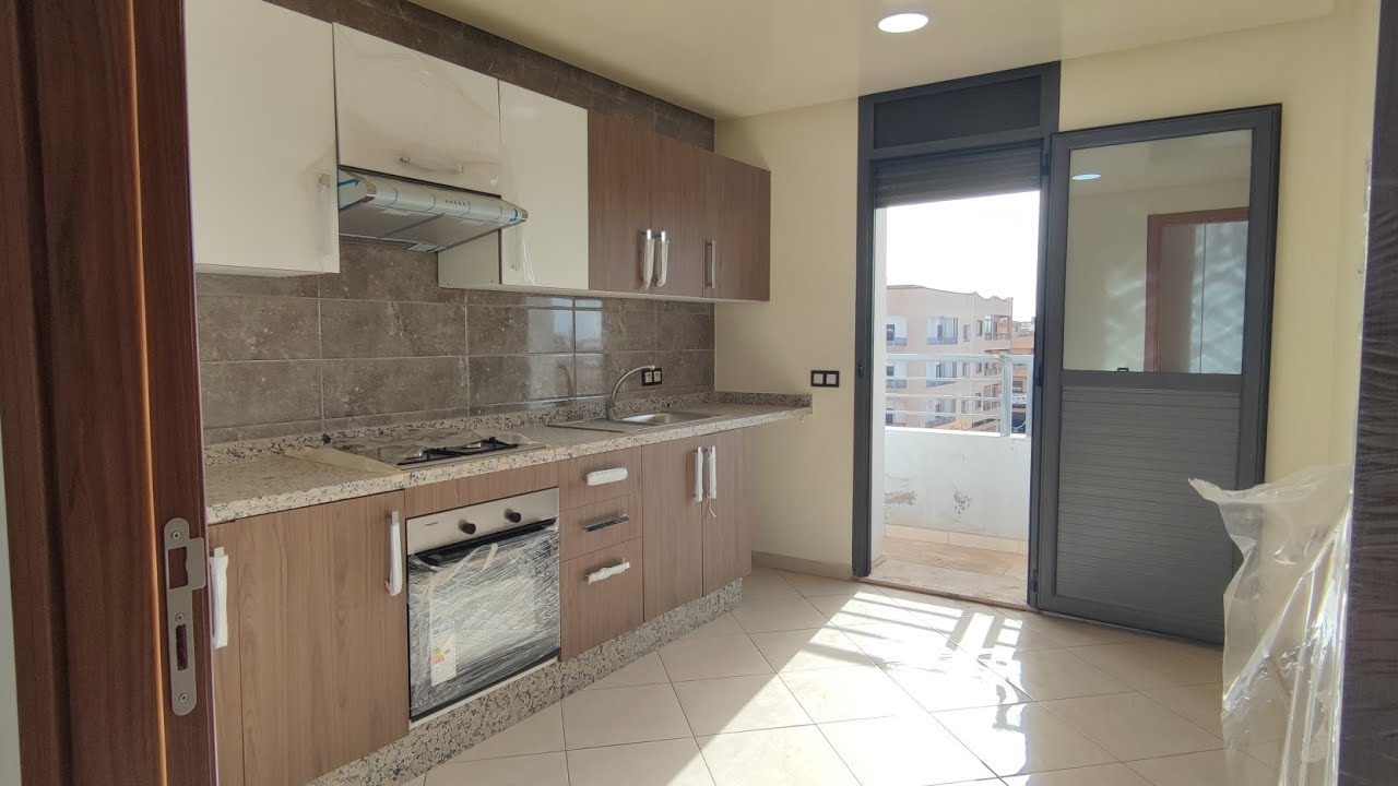 شقة للبيع بمدينة الدروة 0633300483