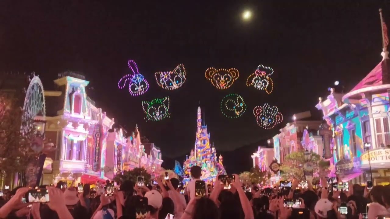 [CELEBRATION PARTY OF FIREWORK VLOG] Hong Kong Disneyland Momentous: Party in the night sky