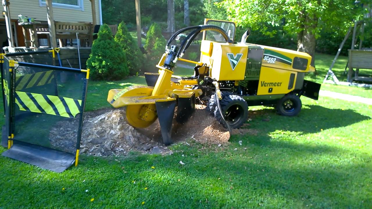 Kantojyrsin Vermeer SC552 Stump Cutter