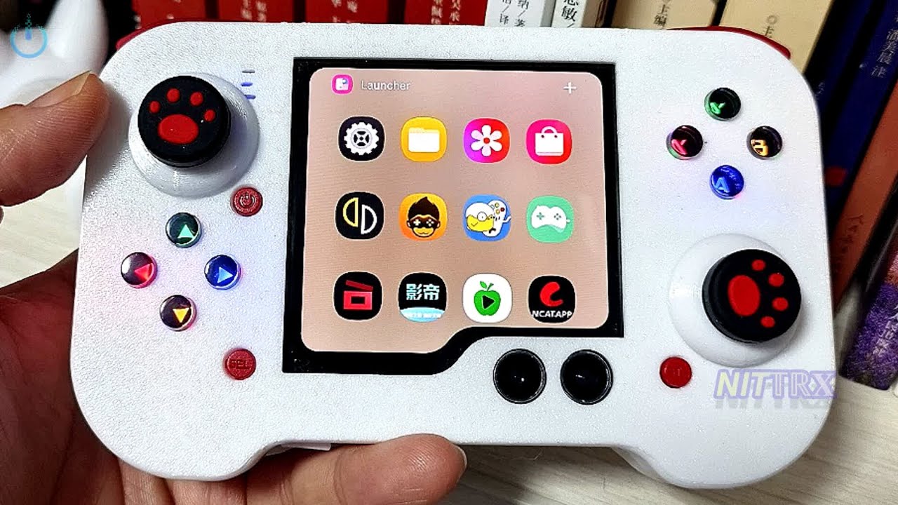 Handheld Console DIY Android CPU 8Gen2 device with HDMI