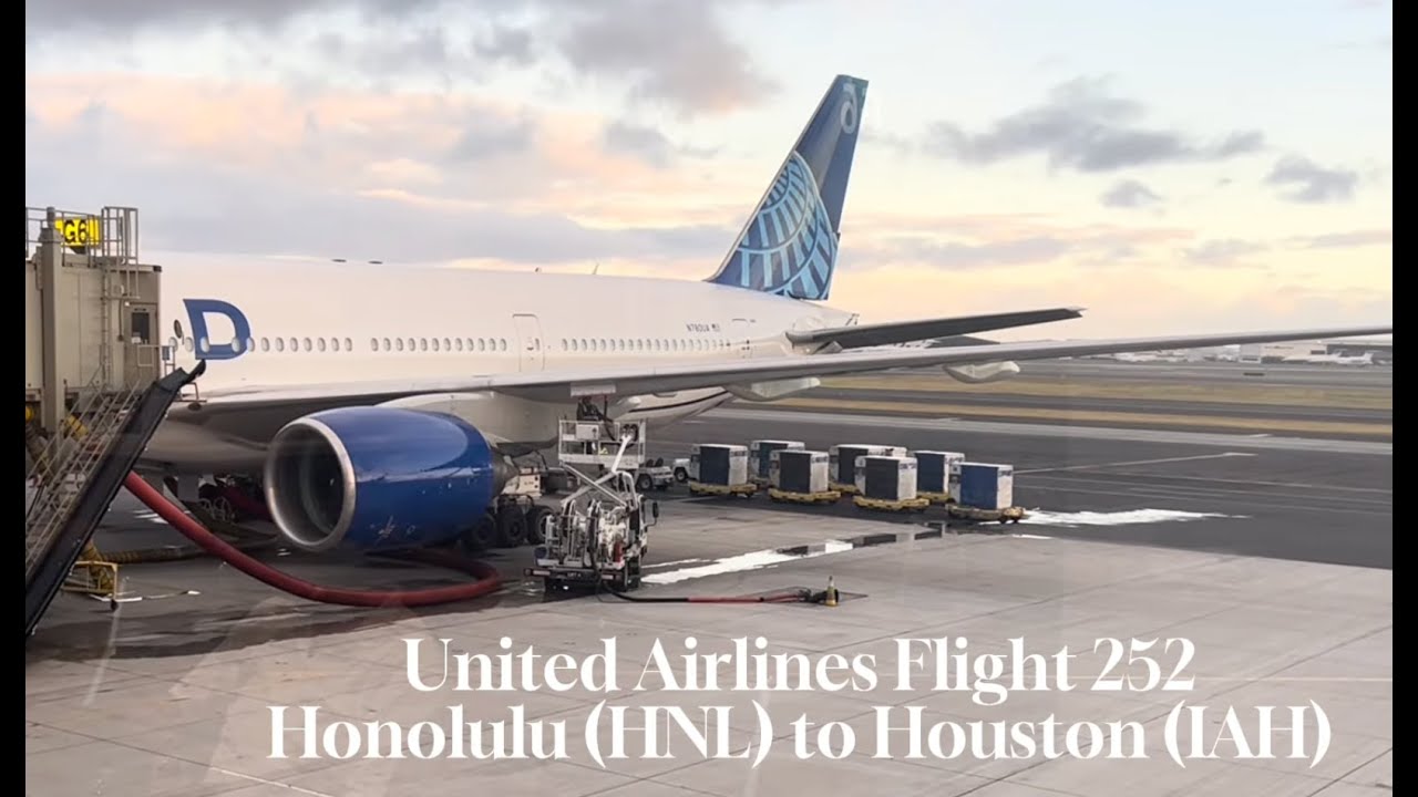 TRIPREPORT #1 United Airlines Boeing 777-200, Honolulu to Houston, Economy Class