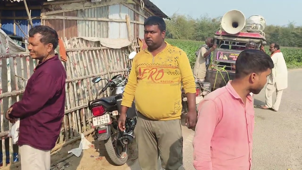 कुंदननगर निवासी महेन्द्र सिंह के मृत्यु के बाद उनके घर पहुंचकर आत्मा की शांति हेतु ईश्वरसे प्रार्थना