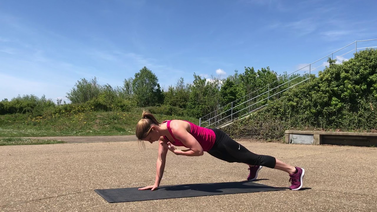 Plank chest taps