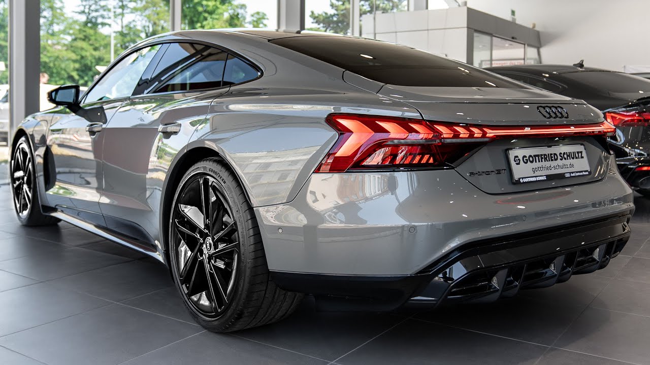 2023 Audi e-tron GT (476hp) - Interior and Exterior Details